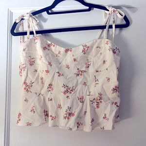 NWT- Mahina linen floral peplum top, Cream, Medium